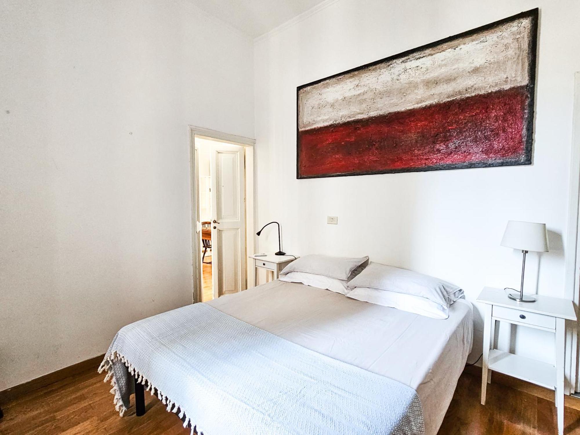 Titus House Nelle Vicinanze Del Colosseo Rom