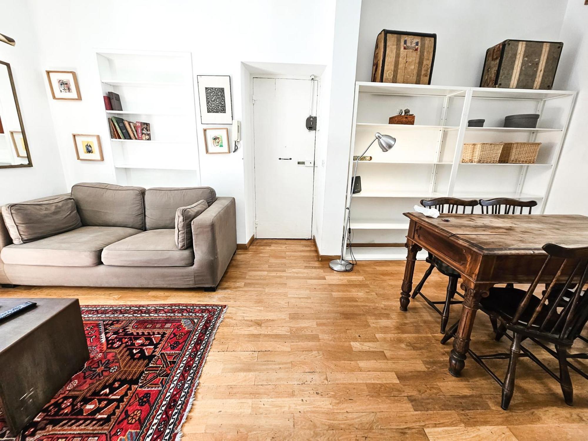 Apartment Titus House Nelle Vicinanze Del Colosseo *