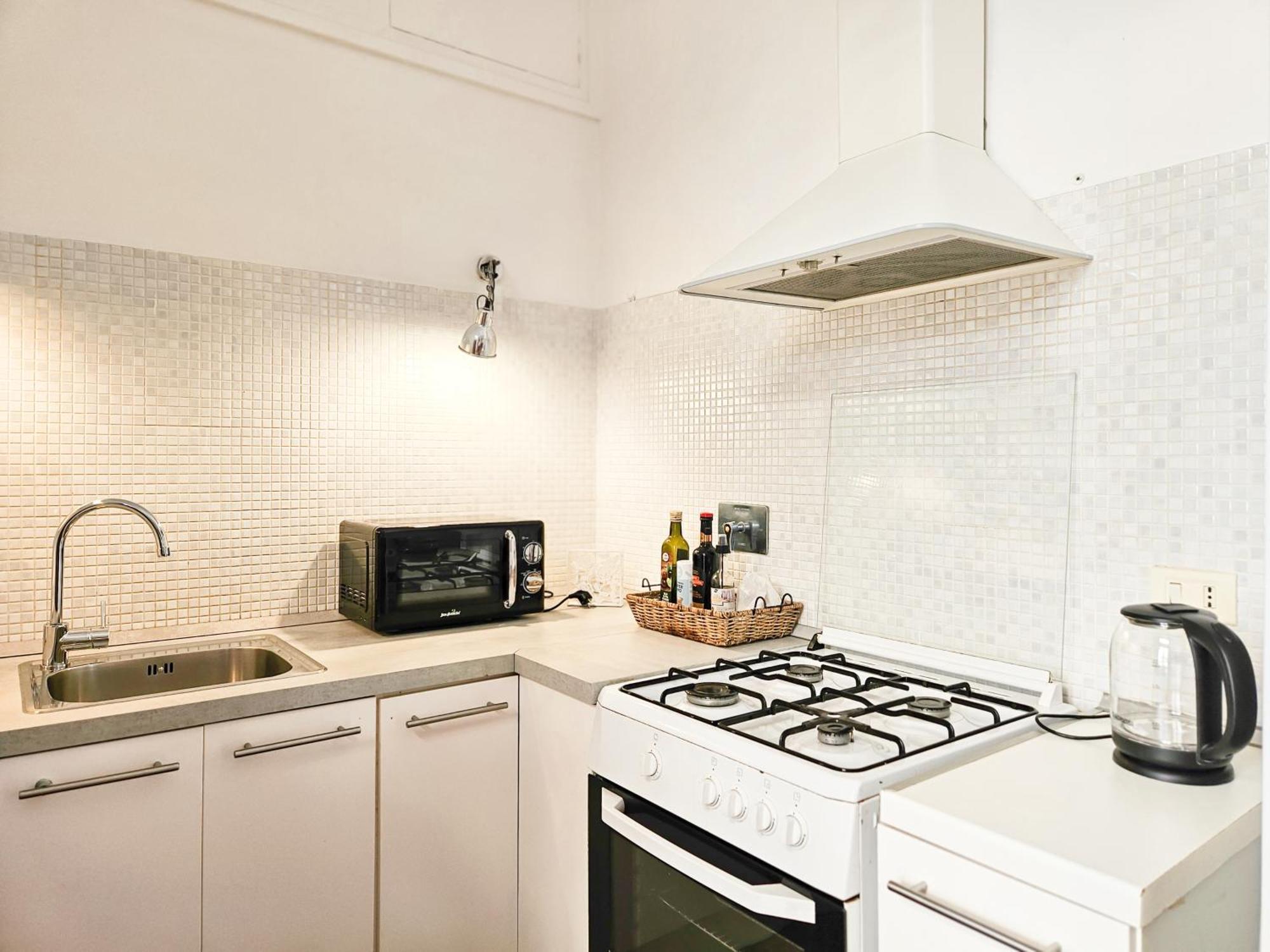 Apartment Titus House Nelle Vicinanze Del Colosseo